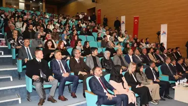 AK Parti Genel Başkan Yardımcısı Yalçın, Ağrı'da üniversite öğrencileriyle buluştu Açıklaması