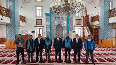 Hükümlüler Camii Temizliğinde Görev Alıyor