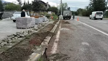 Başiskele'de Kaldırım Bakım ve Onarım Çalışmaları Devam Ediyor