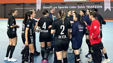 Yalıkavakspor, Deplasmanda Ortahisar Belediyespor'u 30-27 Mağlup Etti