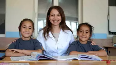 Köy Okulunda İki Öğrenciyle Eğitim