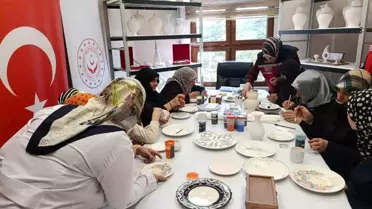 Erzurum'da şehit yakınlarına sanatla şifa: Çini, Tezhip ve Ebru kursları başladı