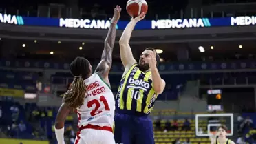 Karşıyaka, Fenerbahçe'ye Mağlup