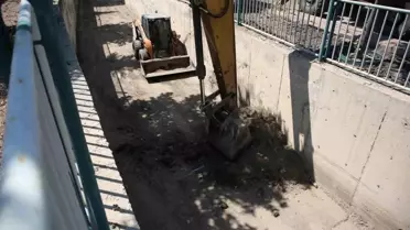 Melikgazi Belediyesi'nden Taşkın Riskine Karşı Temizlik Çalışması