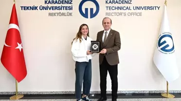 Buse Naz Çakıroğlu'ndan KTÜ Rektörü'ne Ziyaret