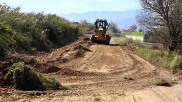 Nazilli Belediyesi'nden Yol Yapım Seferberliği