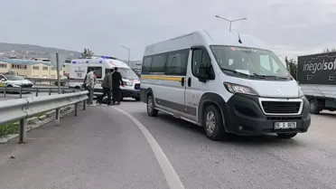 İnegöl'de Servis Minibüsü Yayaya Çarptı