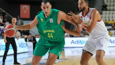 Esenler Erokspor, Manisa'yı Mağlup Etti