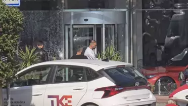 Ataşehir'de Galeriye Silahlı Saldırı