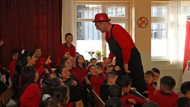 Kırsal Okullarda Sanat: Mutluluklar Prensesi