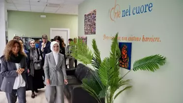 Bakan Göktaş, Engelli Çocuklara Sanat Eğitimi Ziyareti