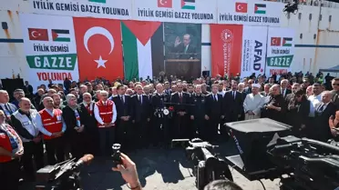 Bakan Yerlikaya, '17. İyilik Gemisi ile Türkiye İnsanlık Adına Gazze'nin Yanında' programında konuştu Açıklaması