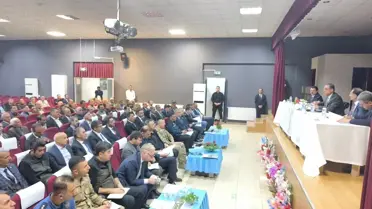 Vali Usta, Solhan'da Muhtarlar ve Öğrencilerle Buluştu