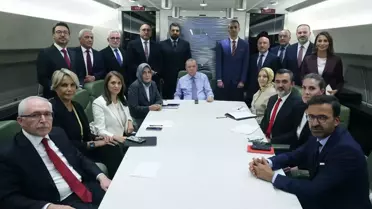 Cumhurbaşkanı Erdoğan, Mısır ziyareti dönüşü gazetecilerin sorularını yanıtladı: (1)