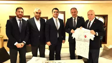 Erzurum'da Kandilli Kayak Merkezine Yapılan Yenileme İçin Teşekkür Ziyareti