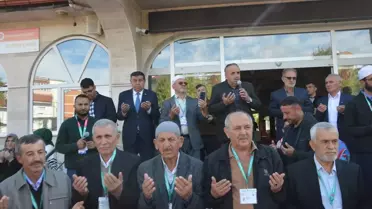 Umre Kafileleri Uğurlandı