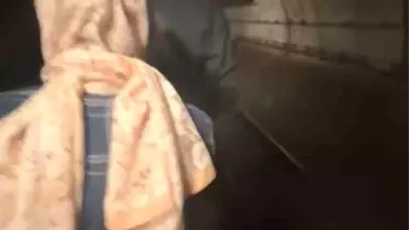 Kadıköy metrosunda intihar: Vatandaşlar raylarda yürüdü