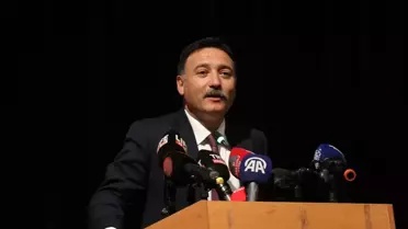 Kayseri'de 'Her Yönüyle Kentsel Dönüşüm Zirvesi' yapıldı