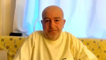 Selası okutulan adamı sağ salim karşısında gören mahalleli küçük dilini yutuyordu