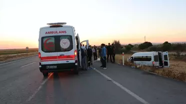 Kilis'te Minibüs-Otomobil Kazası: 12 Yaralı