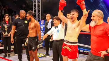 Uluslararası Kick Boks Kemer Şampiyonası Kocaeli'de Düzenlendi