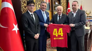 Yeni Malatyaspor Yönetimi Bahçeli'yi Ziyaret Etti