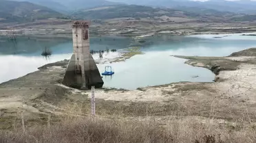 Naip Barajı'nda su seviyesi yüzde 1'in altına düştü