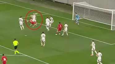 Semih Kılıçsoy'dan muhteşem röveşata golü