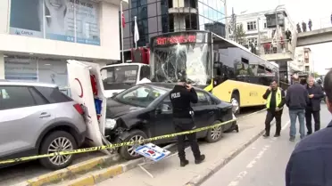 İETT Otobüsü Kazası: Durakta Yaralılar Var
