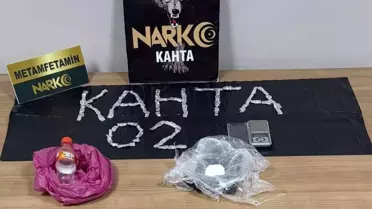 Kahta'da Uyuşturucu Operasyonu: 2 Tutuklama
