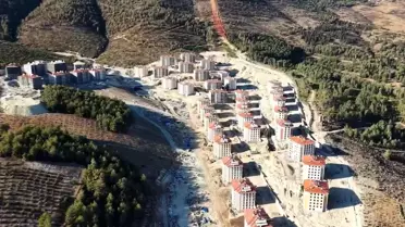 Hatay'da Afet Konutları İnşaatı Devam Ediyor