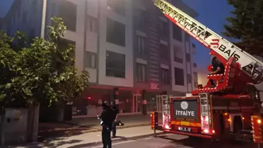 Çerkezköy'de Otopark Yangını: İki Araç Küller Haline Geldi