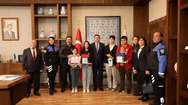Vali Musa Işın, Özel Eğitim Öğrencilerini Kabul Etti