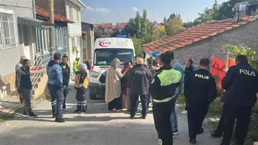 Kütahya'da Yangında Anne ve 3 Çocuk Kurtarıldı