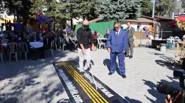 Amasya'da Görme Engellilere Farkındalık Yürüyüşü