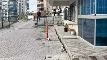 Mamak'ta toprak kayması: 17 katlı bina tahliye edildi
