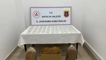 Antalya'da Kaçak Tütün Operasyonu