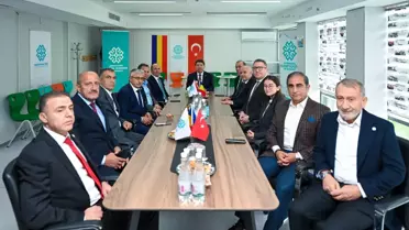 Bakan Tunç Romanya'da Maarif Okulu'nu Ziyaret Etti