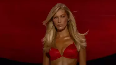 Bella Hadid zorlu savaştan güçlü döndü