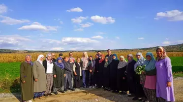 Kadın Çiftçilerle Hasat Sevinci