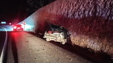 Osmaneli'nde Otomobil Şarampole Devrildi