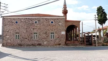 Göçbeyli Camii İki Yıldır Kapalı