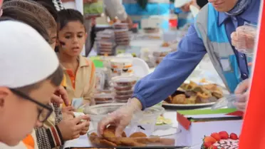Cizre'de Gazze'ye Yardım Hayır Çarşısı