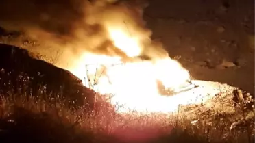 Çukurca'da Madenci Aracı Yandı