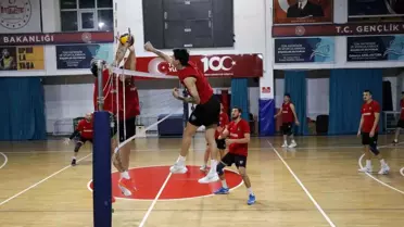 Düzce Belediyesi Voleybol Takımı, Fenerbahçe ile Karşılaşıyor