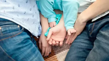 İngiltere'de binlerce anne-baba, ünlü markaya dava açtı