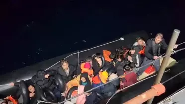 İzmir'de Sahil Güvenlik Operasyonları: 72 Göçmen Kurtarıldı