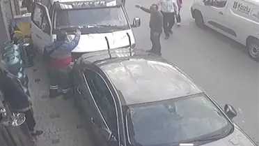 Epilepsi Nöbeti Geçiren Sürücü Kaza Yaptı