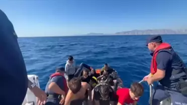 Marmaris'te 22 Düzensiz Göçmen Kurtarıldı