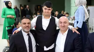 Kocaeli'de Özel Birey Eren'in Asker Eğlencesi Coşkuyla Kutlandı